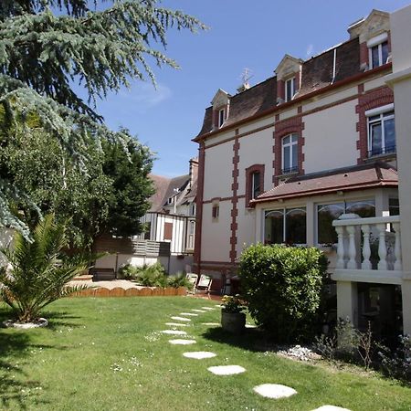 Hotel De La Plage Ouistreham Kültér fotó