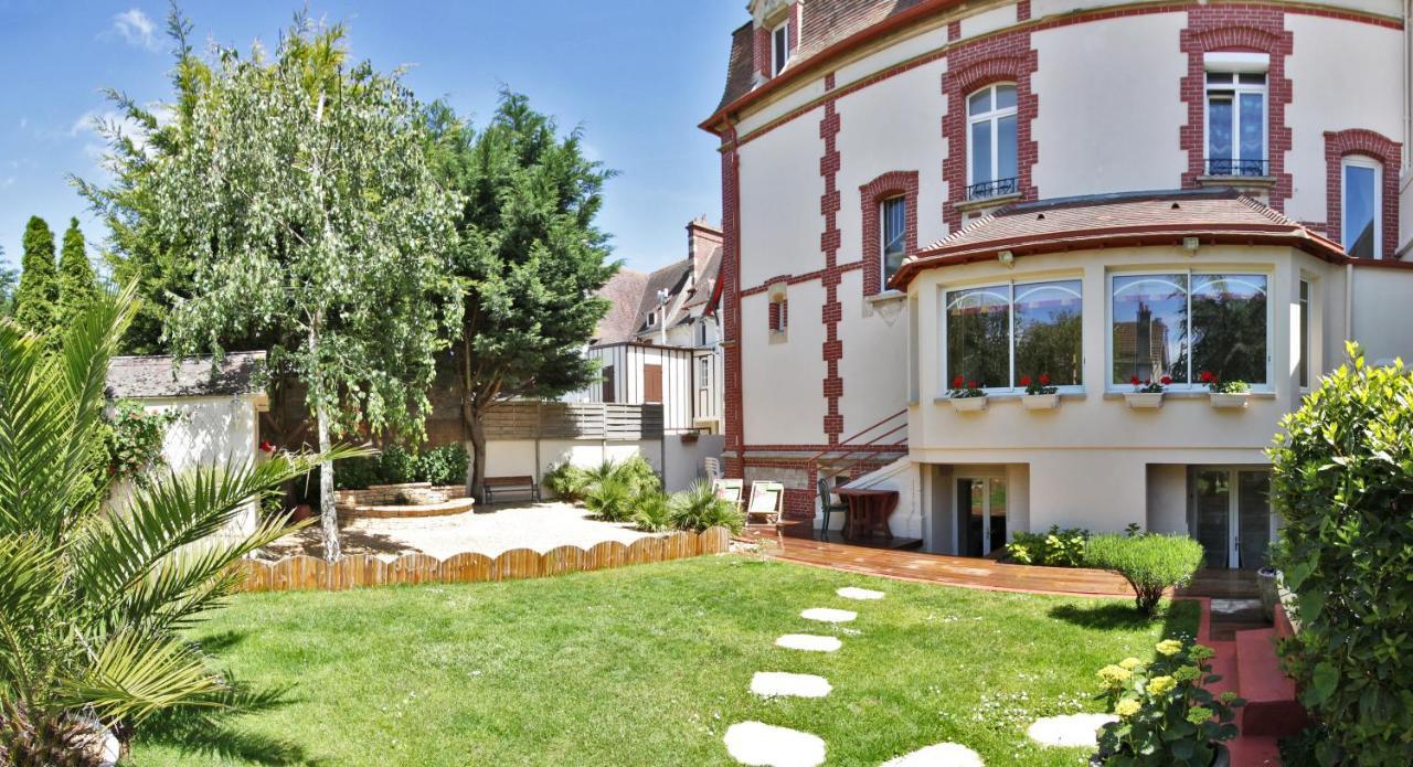 Hotel De La Plage Ouistreham Kültér fotó